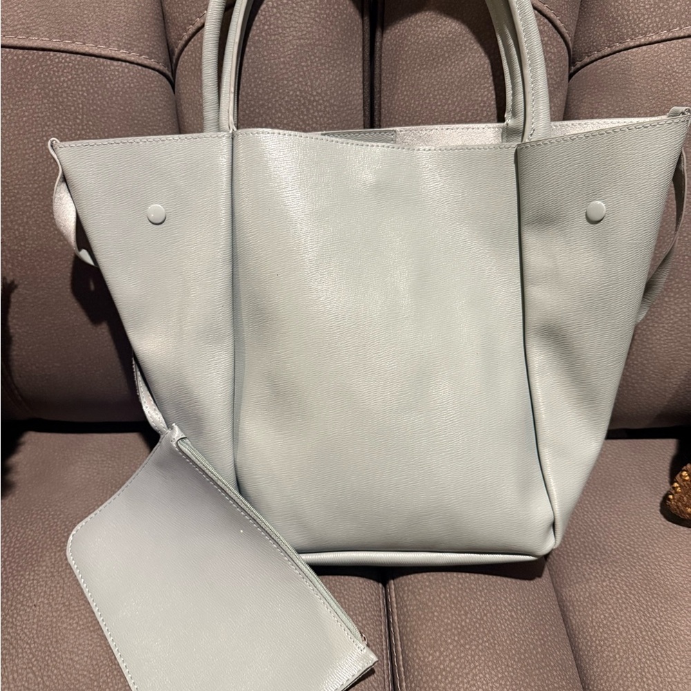 Elegant Gray Women's Tote Bag
